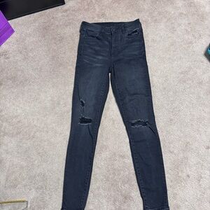 AE Black Distressed Jeans